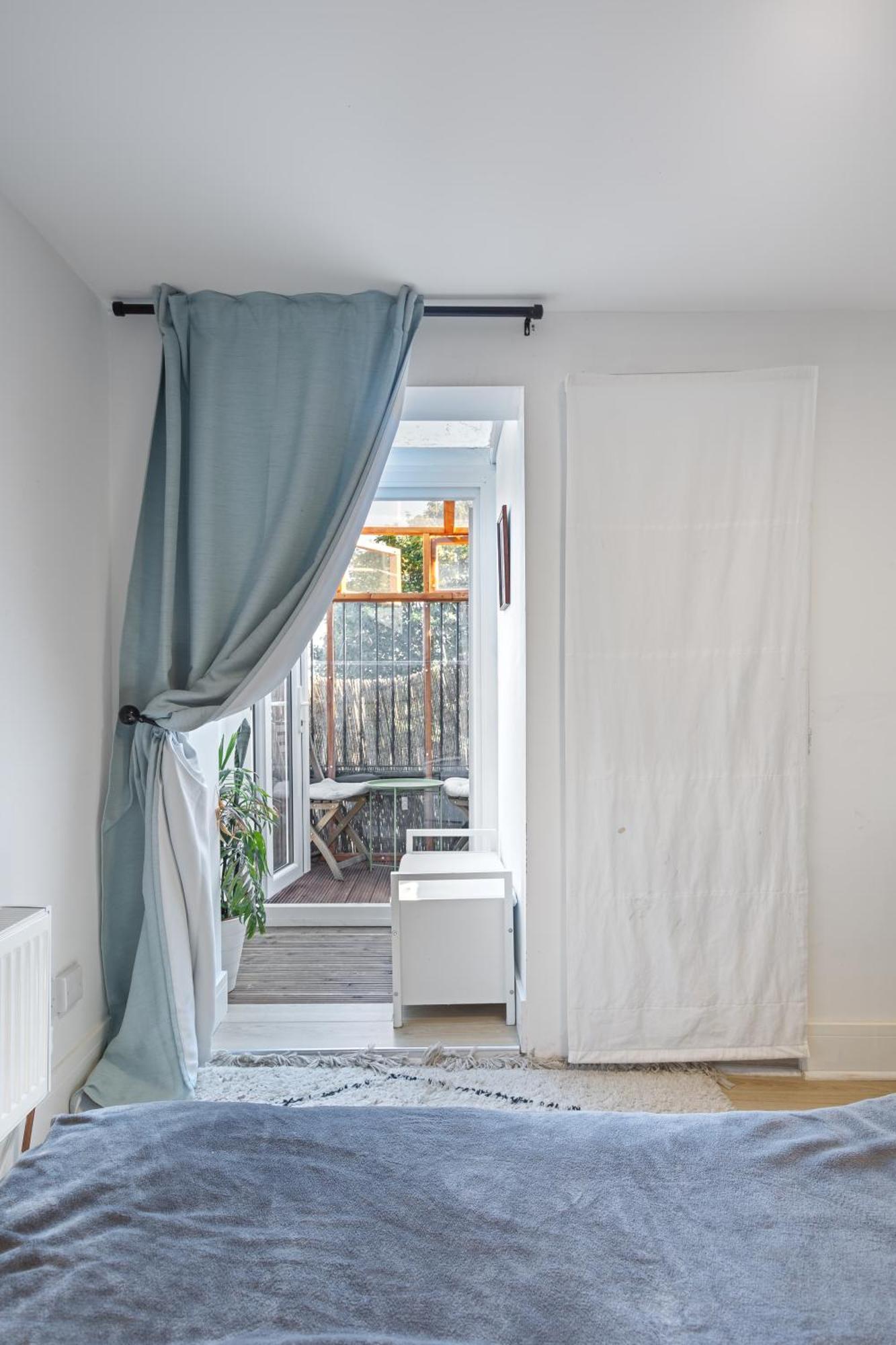 Apartmán Modern Flat & Balcony In Historic West Kensington Londýn Exteriér fotografie